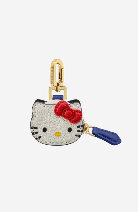 The SABRÉMOJI Hello Kitty Charm