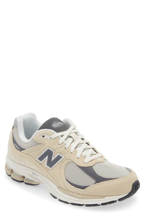 2002R Sneaker (Men)